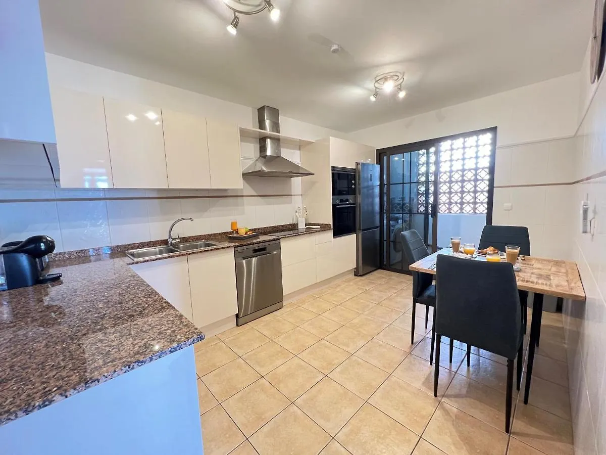 Villa Eva - New To The Market, Fully Refurbished Licensed Villa - Private Pool Caleta De Fuste
