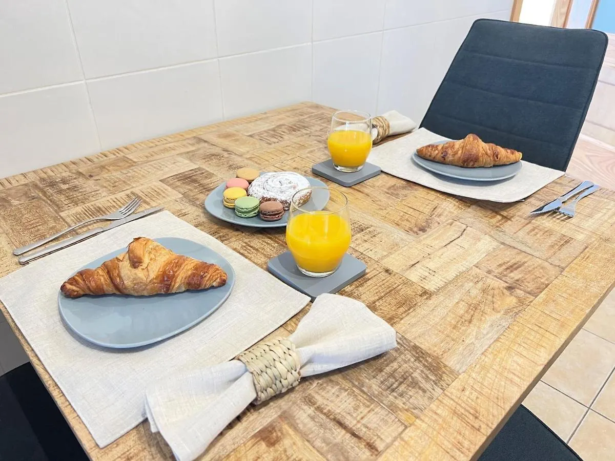 Villa Eva - New To The Market, Fully Refurbished Licensed Villa - Private Pool Caleta De Fuste 0*,